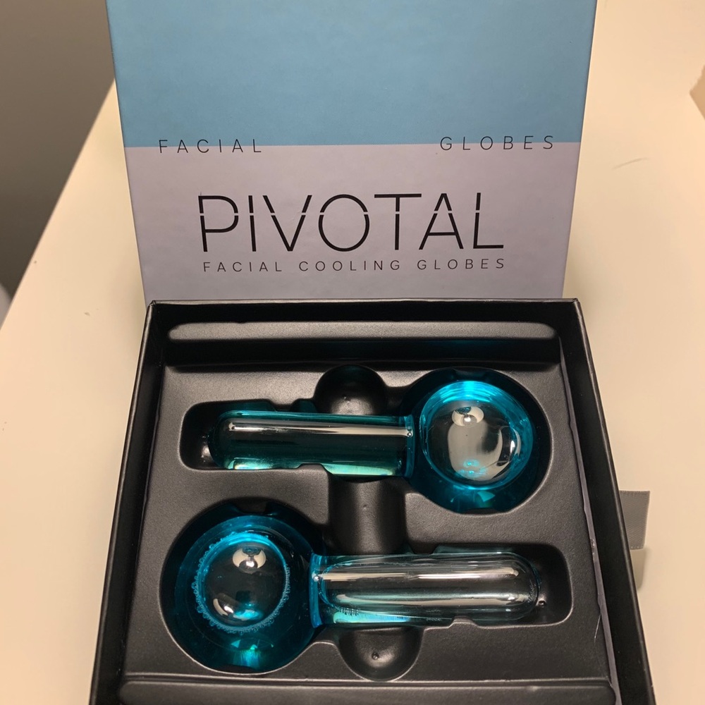 Facial Cooling Globe